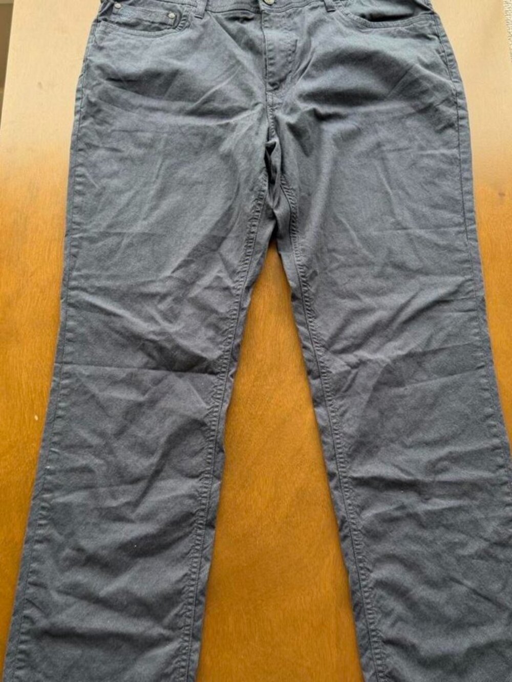 English Laundry gray chino pants 38 x 32